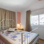 Canyelles Beach Vila With Swimming Pool